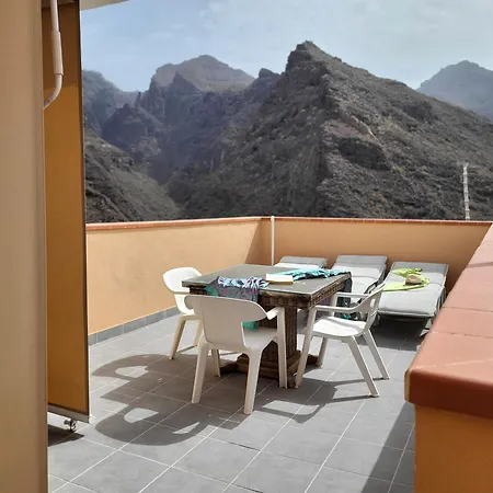 7 Islas, Barranco De Adeje أذيخي