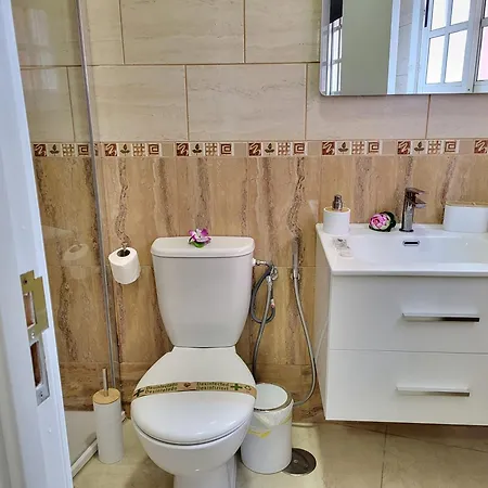 7 Islas, Barranco De Adeje أذيخي